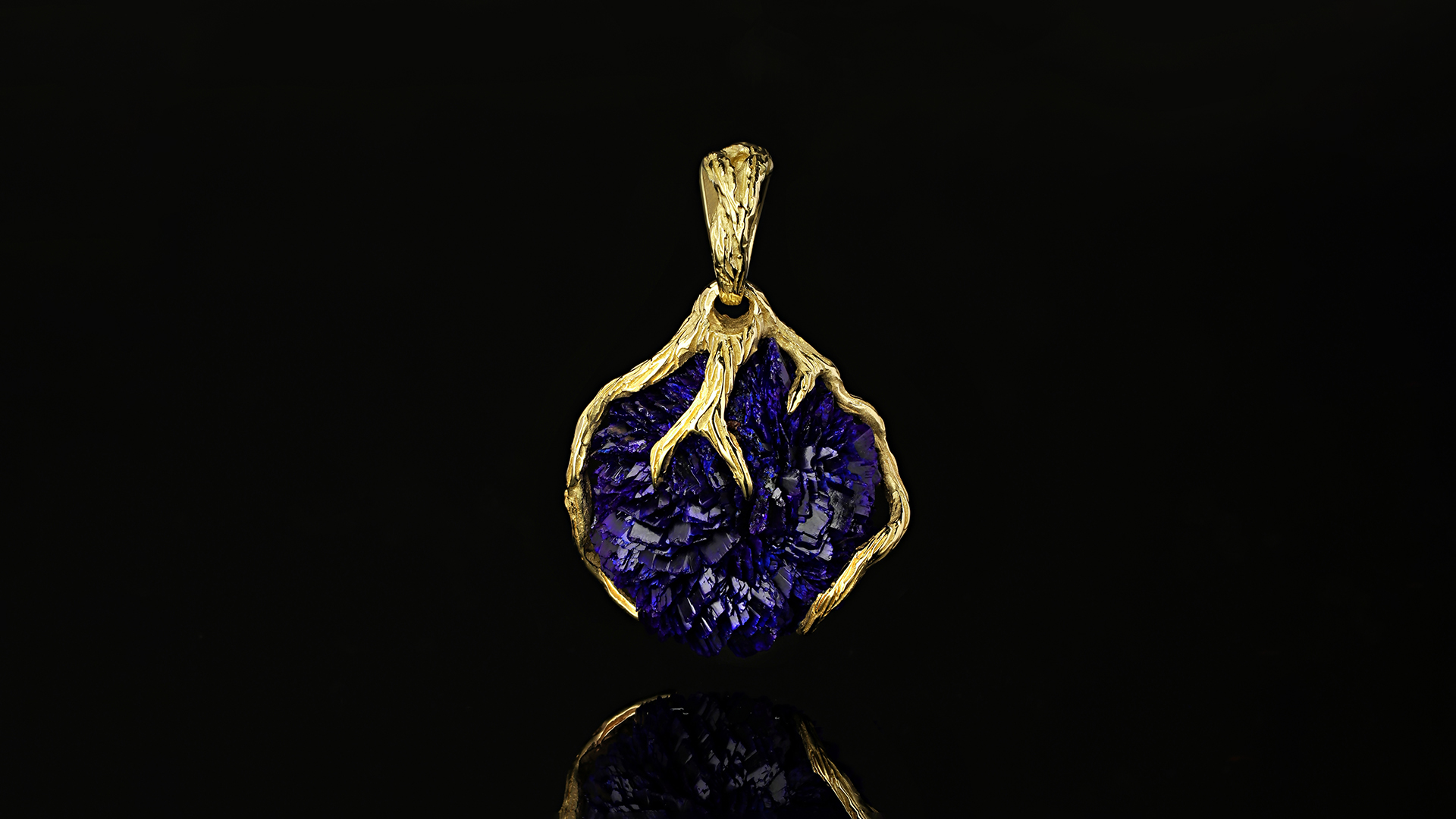 Pendants necklaces with azurite Gabilo