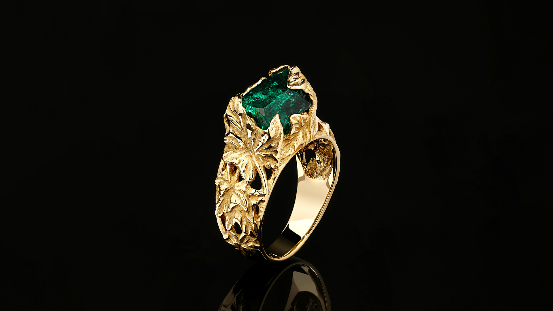 Gold emerald rings Alexey Gabilo