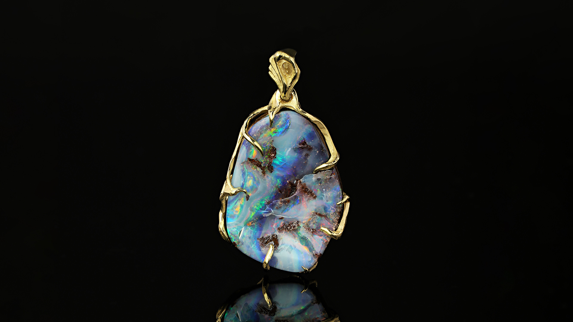 Opal necklaces pendants Gabilo
