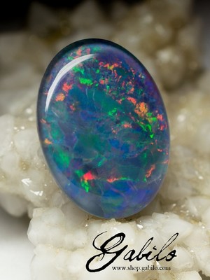Triplet opal 12 carat