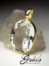 Gold pendant with topaz
