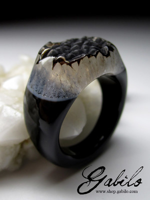 Agate ring 