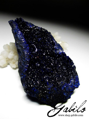 Azurite mineral specimen
