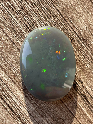 Australian grey green opal 14.88 ct
