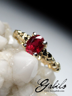 Ruby gold ring with gem report