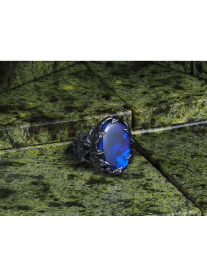 Black Opal silver ring - Chromatic Blue