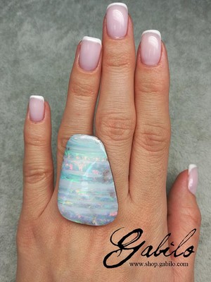 Boulder opal freeform 47.10 ct