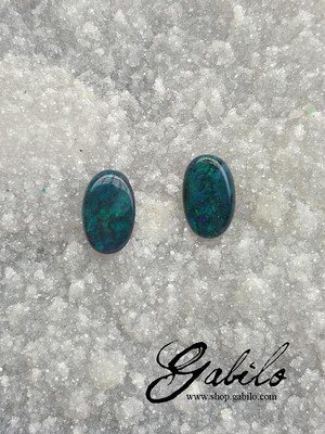 Black opal pair oval cut 0.97 ct