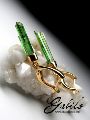 Green Tourmaline Crystals Gold Earrings