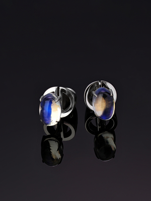 Moonstone gold stud earrings