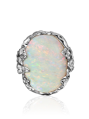 Aura - Australian Opal ring in white gold
