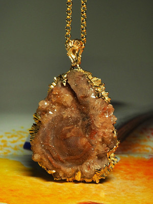 Big agate rose gold pendant