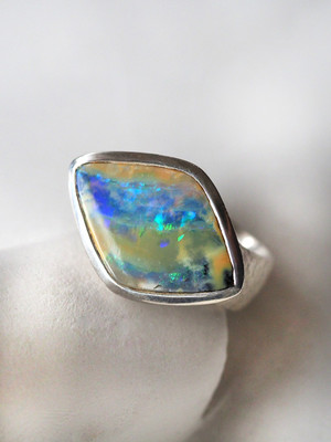 Large boulder opal ring