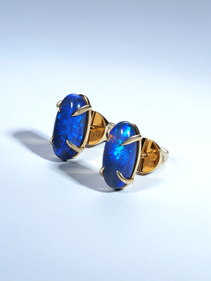 Black opal gold earrings