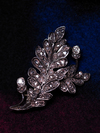Oak diamond brooch in gold and silver