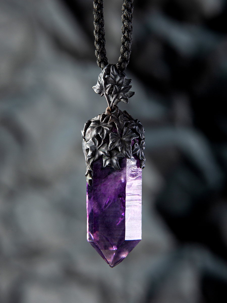AMETHYST CRYSTAL POINT NECKLACE – STONE COLD HAWK