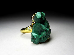 Gold Ring with Malachite
