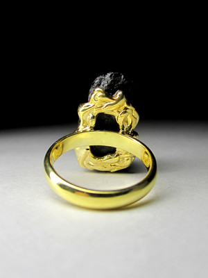 Ring with gilt gilding