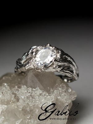 Rock crystal silver ring with gem report MSU