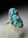 Ring with turquoise groinlike