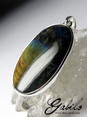 Labradorite silver pendant