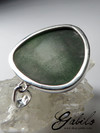 Silver pendant with dark green nephrite