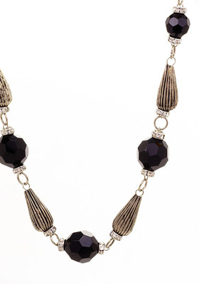 Jewelry Black from Glass and Metal Beads