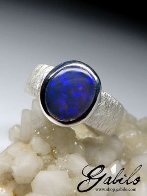 Black opal noble silver ring