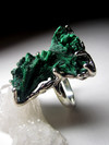 Ring with malachite