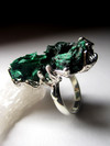 Ring with malachite