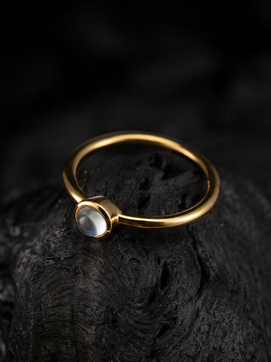 Moonstone gold ring