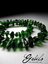 Beads from chrome diopside