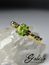 Ring with chrysolite cut oval