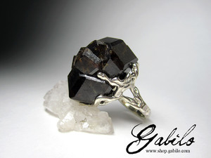 Ring with a large garnet