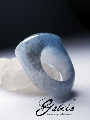 Ring of blue quartz