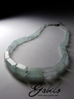 Aquamarine beaded necklace