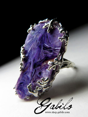 Ring with Charoite