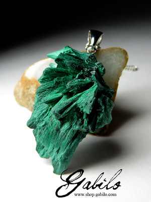 Large pendant with plastique malachite