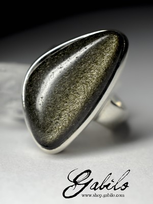 Ring with Obsidian