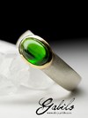 Ring with chrome diopside