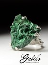 Silver ring with malachite