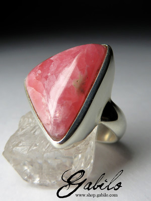Ring with Rhodochrosite Triangle