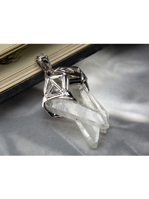 Rock crystal silver pendant 