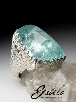 Silver ring with aquamarine