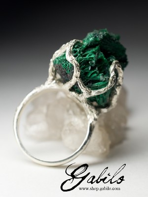 Silver ring with plastique malachite