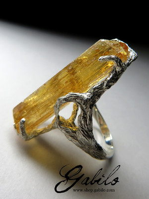 Ring with Topaz Imperial