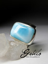 Ring with a larimar