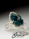 Silver ring with dioptase