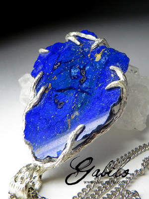 Pendant with a slice of azurite