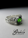 Ring with chrome diopside in silver
